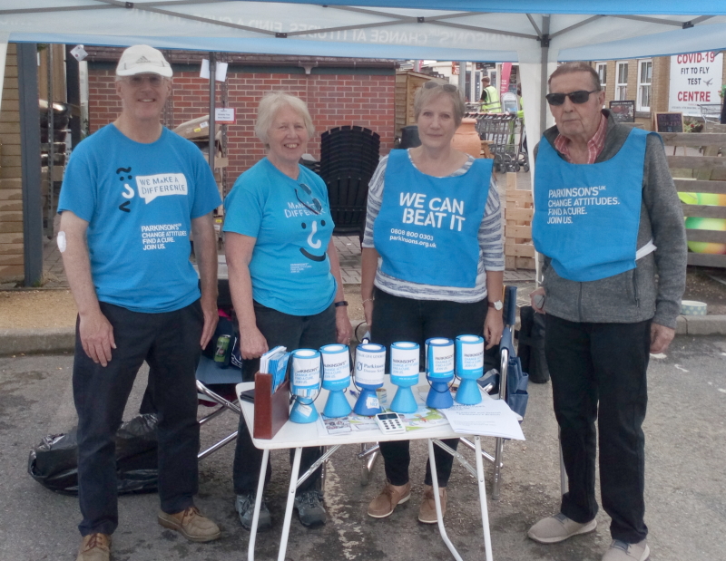 Members collecting at Longacres
